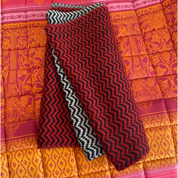 Xfinity Scarf - Picture 5 of 5